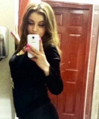 Со мной ты найдешь нежность и страсть, опыт и раскованность. Я буду твоей ненасытной любовницей, умеющей погрузиться с тобой в мир наслаждения. Мои услуги включают классический секс, оральные ласки и многое другое. Я гарантирую полное удовлетворение и незабываемые моменты в моей обществе. Позволь мне показать тебе, насколько я неповторима и страстна. Отзывы моих клиентов говорят сами за себя. Дискретность и конфиденциальность - мои главные принципы. Жду встречи в Москве. 😘💋 Рита